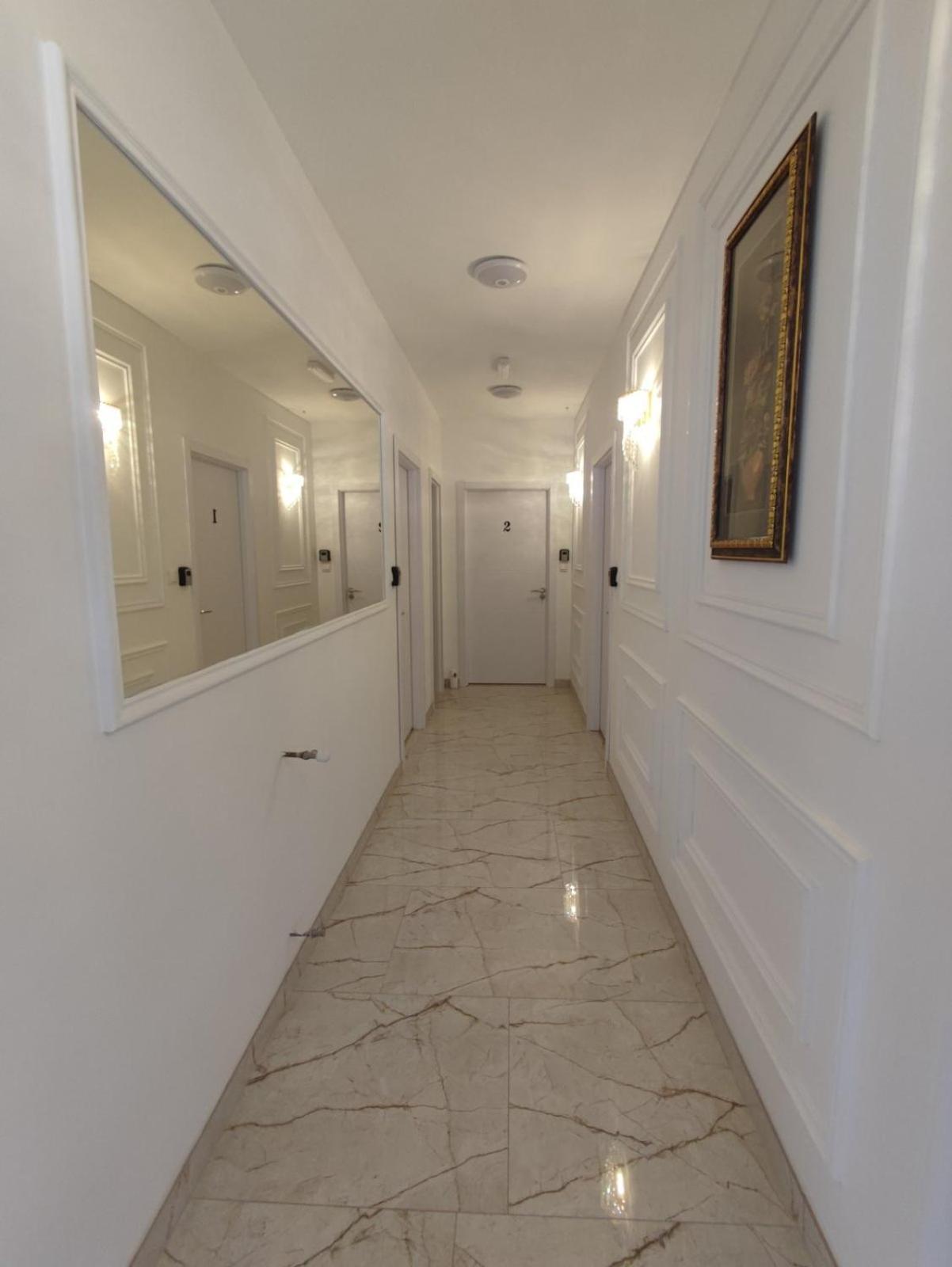 Apartmani Happy House Surcin Exterior photo